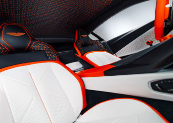 La supercar Aston Martin Valen est propulsée par un moteur V12 biturbo 5.2 litres de 850 ch