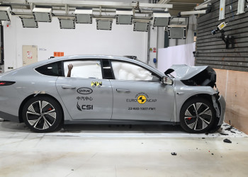 Le grand SUV de luxe Land Rover Range Rover obtient cinq étoiles aux crash-tests Euro NCAP 2022