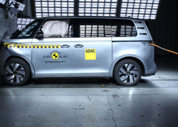 Le combi électrique Volkswagen ID.Buzz obtient cinq étoiles aux crash-tests Euro NCAP 2022