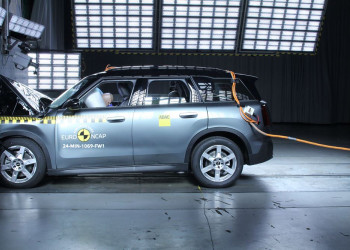 Le crossover compact électrique Mini Countryman obtient cinq étoiles aux crash-tests Euro NCAP 2024