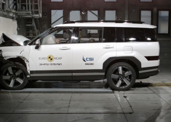 Le grand SUV Hyundai Santa Fe obtient quatre étoiles sur cinq possibles aux crash-tests Euro NCAP 2024