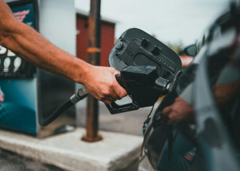La cybersécurité des bornes de recharge de véhicules électriques devient un enjeu stratégique