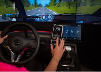 Un conducteur qui a activé les notifications de son smartphone détourne les yeux de la route pendant 6 minutes par heure