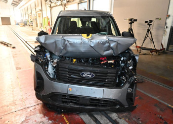 Le ludospace Ford Tourneo Courier obtient quatre étoiles sur cinq possibles aux crash-tests Euro NCAP 2025