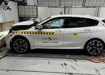 La berline compacte BMW Série 1 obtient quatre étoiles sur cinq possibles aux crash-tests Euro NCAP 2025