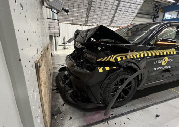 Le Porsche Cayenne Electric obtient cinq étoiles aux crash-tests Euro NCAP 2025