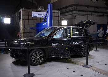 Le Geely Starray EM-i réalise un essai de collision latérale au-delà des exigences réglementaires en Europe
