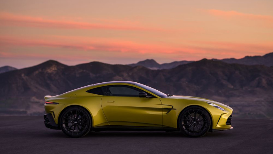 ASTON MARTIN Vantage
