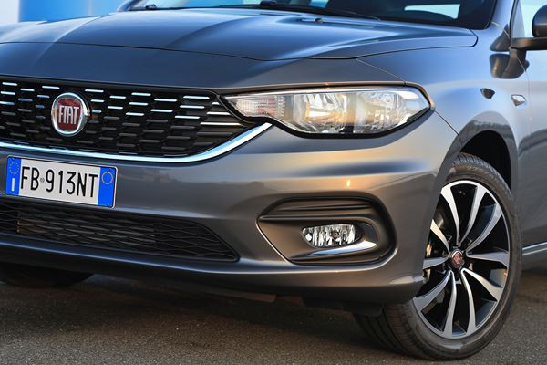 FIAT Tipo 4 portes 1.3 MultiJet 95 Tipo Pop