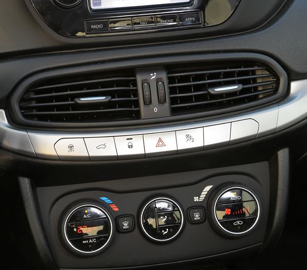 FIAT Tipo 4 portes 1.3 MultiJet 95 Tipo Pop