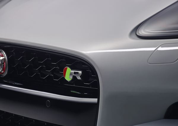JAGUAR F-Type Coupé 5.0 V8 575 AWD BVA SVR