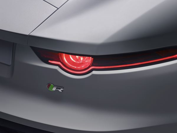 JAGUAR F-Type Coupé 5.0 V8 575 AWD BVA SVR