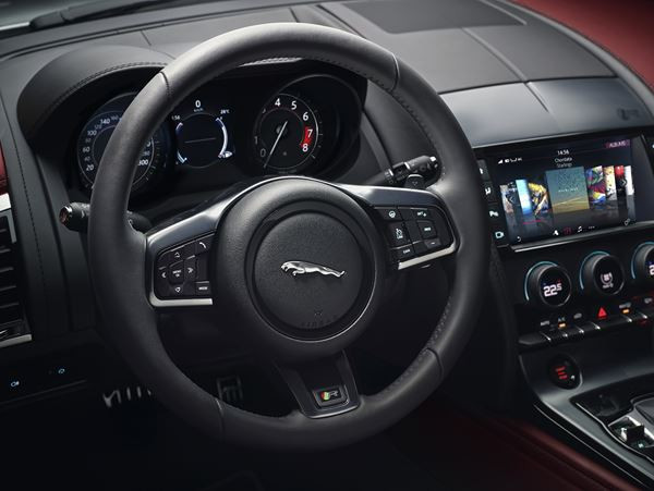 JAGUAR F-Type Coupé 5.0 V8 575 AWD BVA SVR