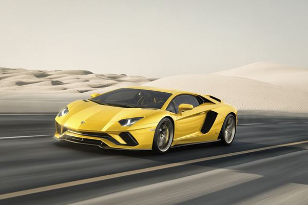 LAMBORGHINI Aventador S
