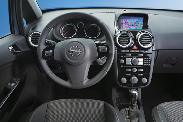 OPEL Corsa 3 portes
