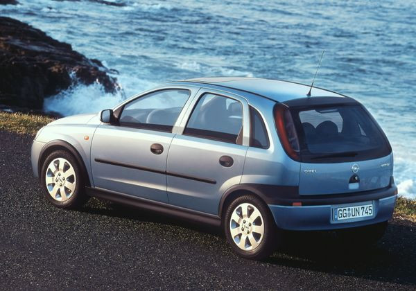 OPEL Corsa 5 portes