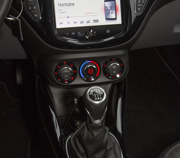 OPEL Corsa 5 portes