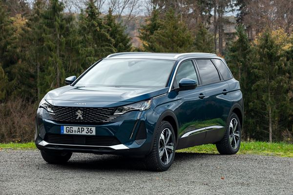 Peugeot Store  Commande et achat Peugeot Store SUV 5008 en ligne