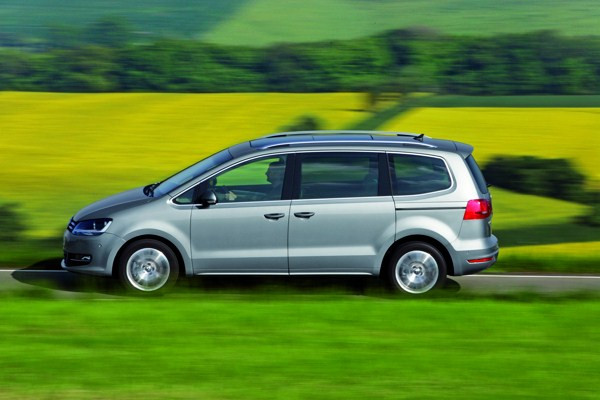 VOLKSWAGEN Sharan 5 places - Environnement - Un grand monospace ...