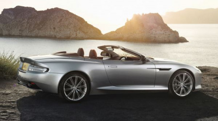 ASTON MARTIN DB9 Volante 5.9 V12