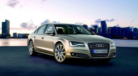 AUDI A8 3.0 TDI Avus Tiptronic Fap