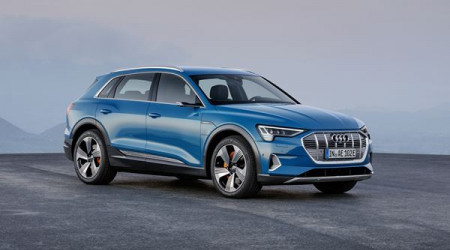 AUDI e-tron 50 quattro 313 Avus extended