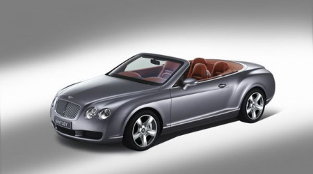 BENTLEY Continental GTC 6.0 W12 560