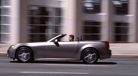 CADILLAC XLR