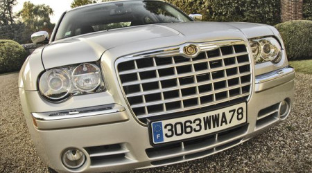 CHRYSLER 300 C Touring 6.1 V8 SRT-8 BVA