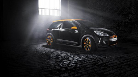 CITROEN DS3 Racing 1.6 THP 202 Gold Mat