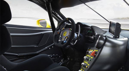 FERRARI 488 Challenge 4.0 V8 670