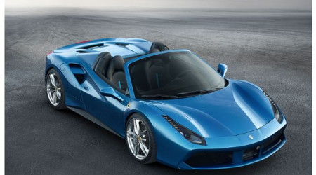 FERRARI 488 Spider V8 4.0