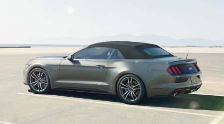 FORD Mustang Cabriolet 2.3 EcoBoost 317