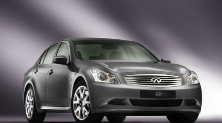 INFINITI G G37 3.7 V6 S