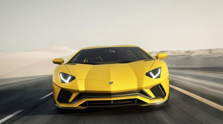 LAMBORGHINI Aventador S 6.5 V12 740