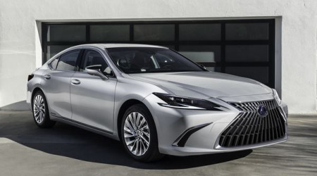 LEXUS ES ES 300h Luxe