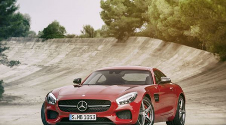 MERCEDES AMG GT Coupé GT R