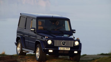 MERCEDES G Court