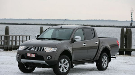 MITSUBISHI L200 Double Cabine