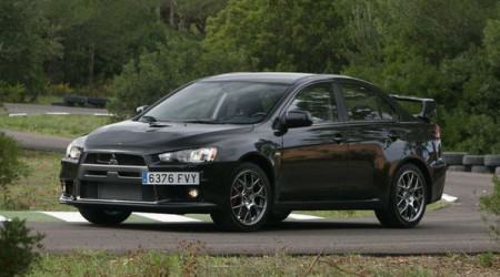 MITSUBISHI Lancer Evolution