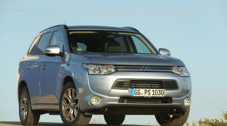 MITSUBISHI Outlander PHEV 2.0 Intense BVA