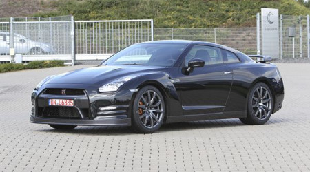 NISSAN GT-R 3.8 V6 550 Track Pack BVA