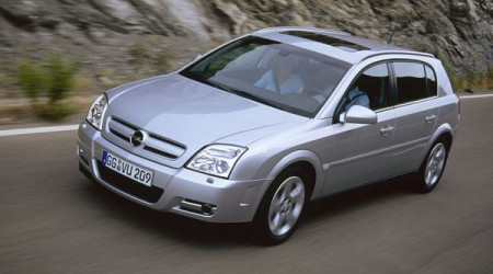 OPEL Signum 2.0 T 175 Elegance