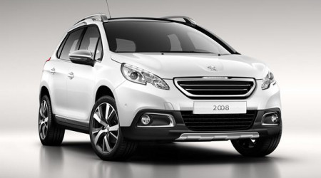 PEUGEOT 2008 1.6 BlueHDi 100 Féline Titane