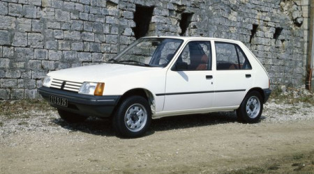 PEUGEOT 205 5 portes 1.9 GTi 130