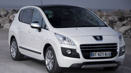 PEUGEOT 3008 HYbrid4 2.0 HDi Electric 200 BMP Limited Edition