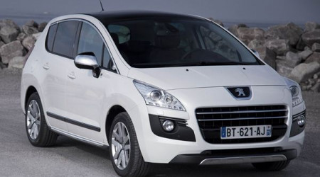 PEUGEOT 3008 HYbrid4 2.0 HDi Electric 200 BMP