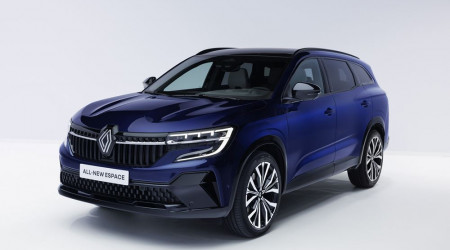 RENAULT Espace E-Tech full hybrid Techno