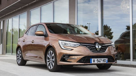 RENAULT Mégane 1.3 TCe 140 EDC Intens