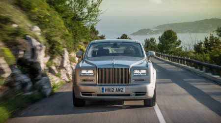 ROLLS ROYCE Phantom V12 6.75